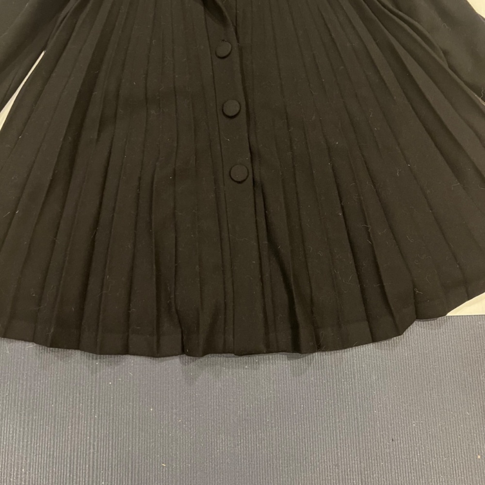 H&M PLEATED WOOL SWING COAT-- GENTLY WORN - Picture 3 of 5